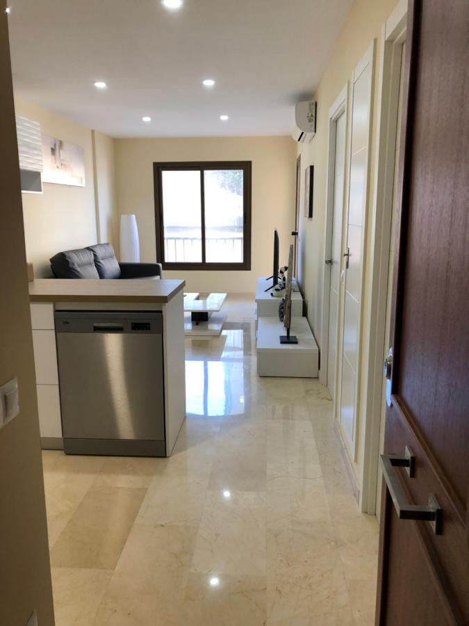 Moderno Apartamento En Primera Linea Paseo Maritimo Fuengirola Exterior photo